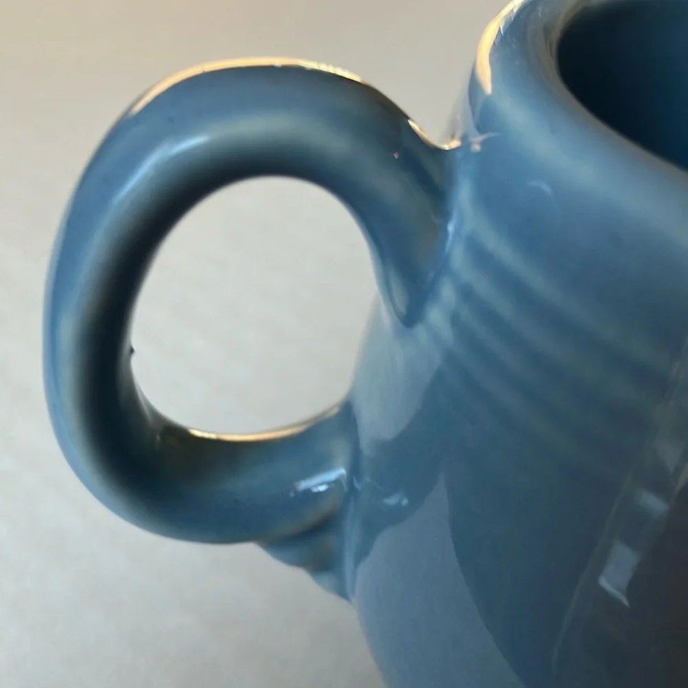 EUC Fiesta Creamer 6 oz  Periwinkle Blue (Intro 1989) by HOMER LAUGHLIN - Picture 4 of 6